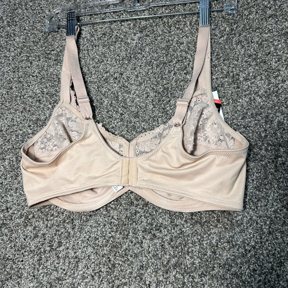 NWT Bali Lilyette Minimizer Bra Size 40C - Picture 4 of 6